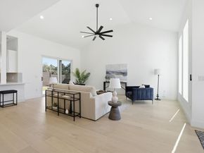 400 Post Road DR, Austin TX 78704