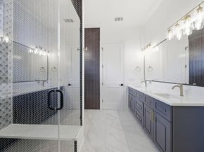 400 Post Road DR, Austin TX 78704