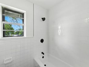 8520 Bradford DR, Austin TX 78758