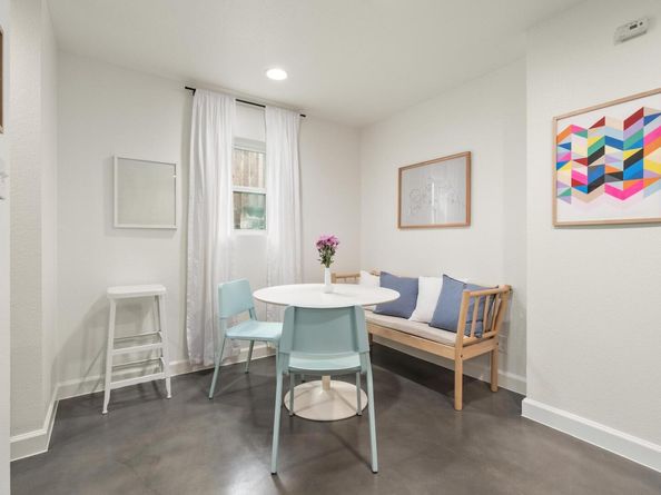 807 Blanco ST 204, Austin TX 78703