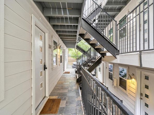807 Blanco ST 204, Austin TX 78703