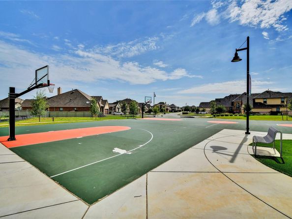 209 Banyon DR, Liberty Hill TX 78642