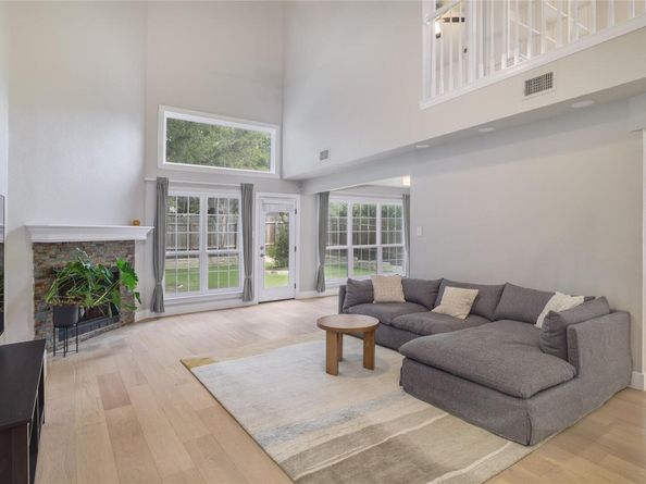 11402 Chessington DR, Austin TX 78750