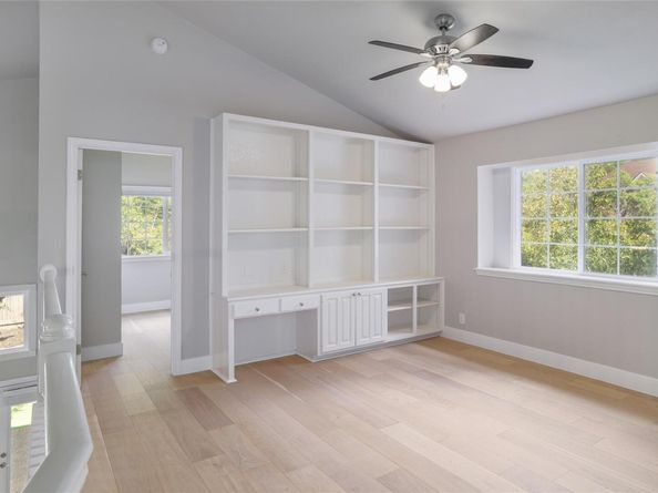 11402 Chessington DR, Austin TX 78750