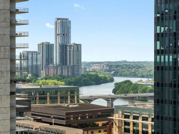 360 Nueces ST 1407, Austin TX 78701