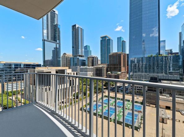 360 Nueces ST 1407, Austin TX 78701