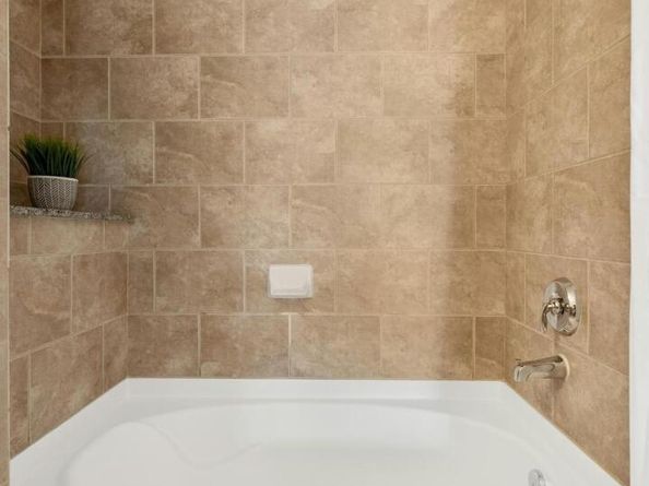 360 Nueces ST 1407, Austin TX 78701