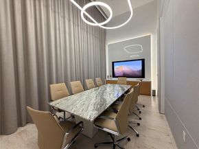 313 W 17th ST 2301, Austin TX 78701