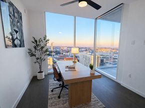 313 W 17th ST 2301, Austin TX 78701