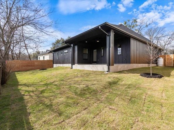 11007 Fourth ST, Jonestown TX 78645