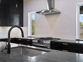 11007 Fourth ST, Jonestown TX 78645