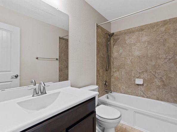 417 Briar Park DR, Georgetown TX 78626