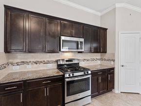 417 Briar Park DR, Georgetown TX 78626