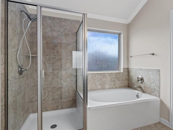 417 Briar Park DR, Georgetown TX 78626