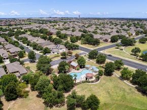 417 Briar Park DR, Georgetown TX 78626
