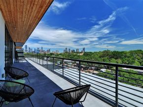 1600 S 1st ST 403, Austin TX 78704