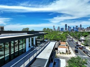 1600 S 1st ST 403, Austin TX 78704