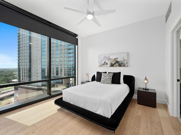 70 Rainey ST 1509, Austin TX 78701