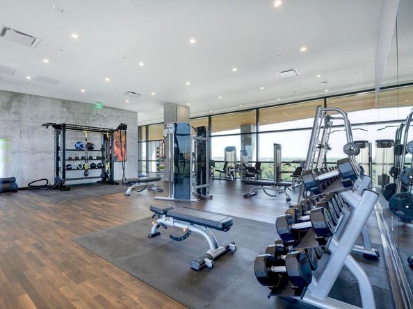 70 Rainey ST 1509, Austin TX 78701