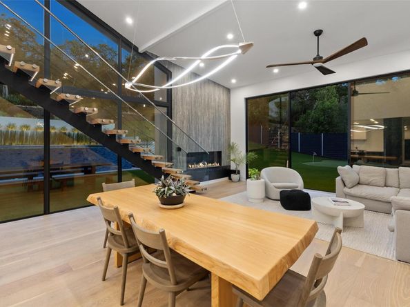 2503 Dip CV, Austin TX 78704