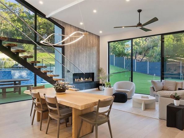 2503 Dip CV, Austin TX 78704