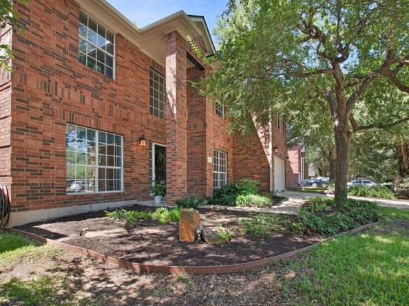 1903 Springwater DR, Round Rock TX 78681