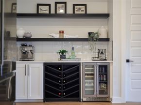 432 Venture BLVD S, Point Venture TX 78645