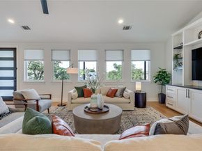 432 Venture BLVD S, Point Venture TX 78645