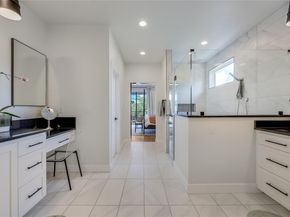 432 Venture BLVD S, Point Venture TX 78645