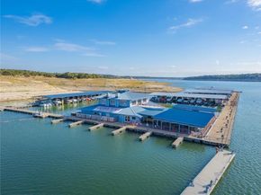 432 Venture BLVD S, Point Venture TX 78645