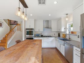 8920 W Hove LOOP, Austin TX 78749