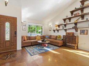 8920 W Hove LOOP, Austin TX 78749