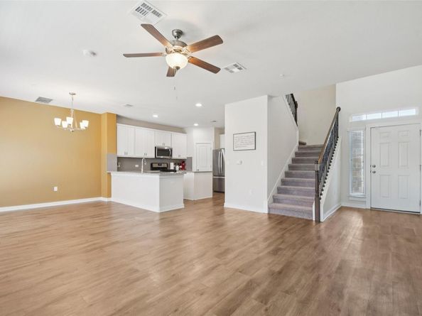 1101 E Parmer LN 331, Austin TX 78753