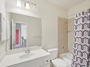 1101 E Parmer LN 331, Austin TX 78753