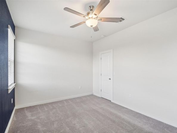 1101 E Parmer LN 331, Austin TX 78753