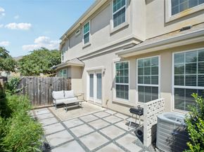 1101 E Parmer LN 331, Austin TX 78753