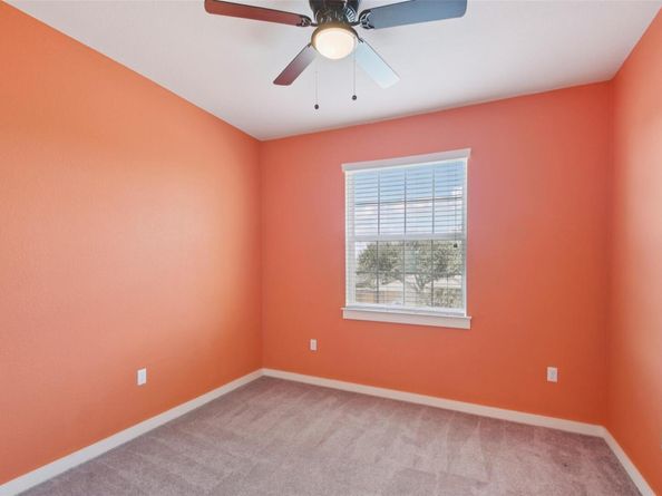 1101 E Parmer LN 331, Austin TX 78753