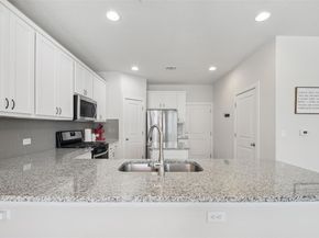 1101 E Parmer LN 331, Austin TX 78753