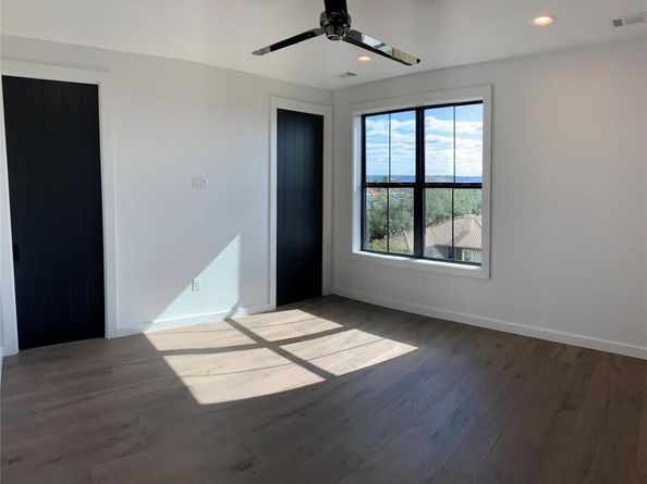 2909 Lawrence DR, Austin TX 78734
