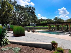 2821 Saville LOOP 21C, Austin TX 78741