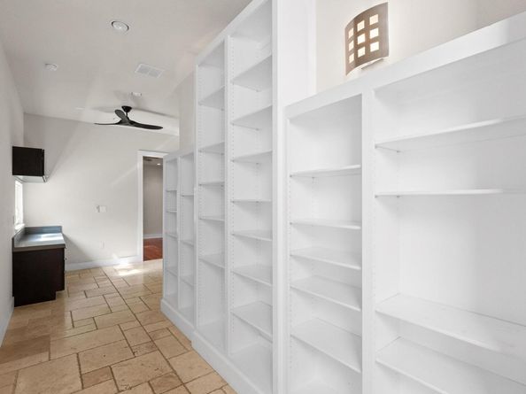 815 W Gibson ST W, Austin TX 78704