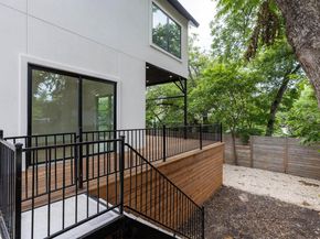 1702 Hartford RD, Austin TX 78703
