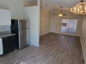 1015 E Yager LN 69, Austin TX 78753