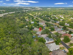 7810 Nairn DR, Austin TX 78749