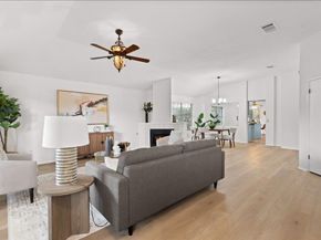 7810 Nairn DR, Austin TX 78749
