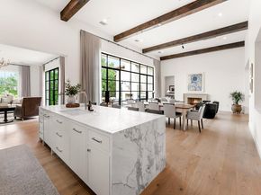 4401 Amarra DR 17, Austin TX 78735