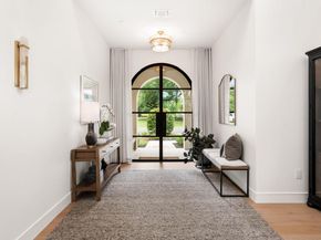 4401 Amarra DR 17, Austin TX 78735