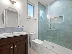 1506 Tillery ST, Austin TX 78702