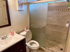 6909 Sabrina DR, Austin TX 78747