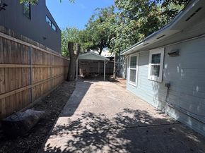 2209 E 5th ST, Austin TX 78702